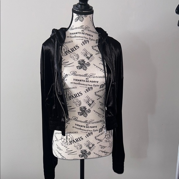 Garage Black Women's zip up - Picture 2 of 6